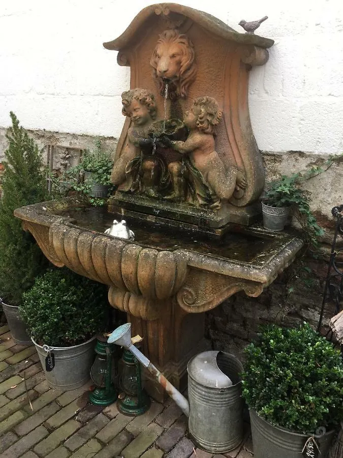 Guesthouse Elisabeth Maastricht 0*,  Niederlande